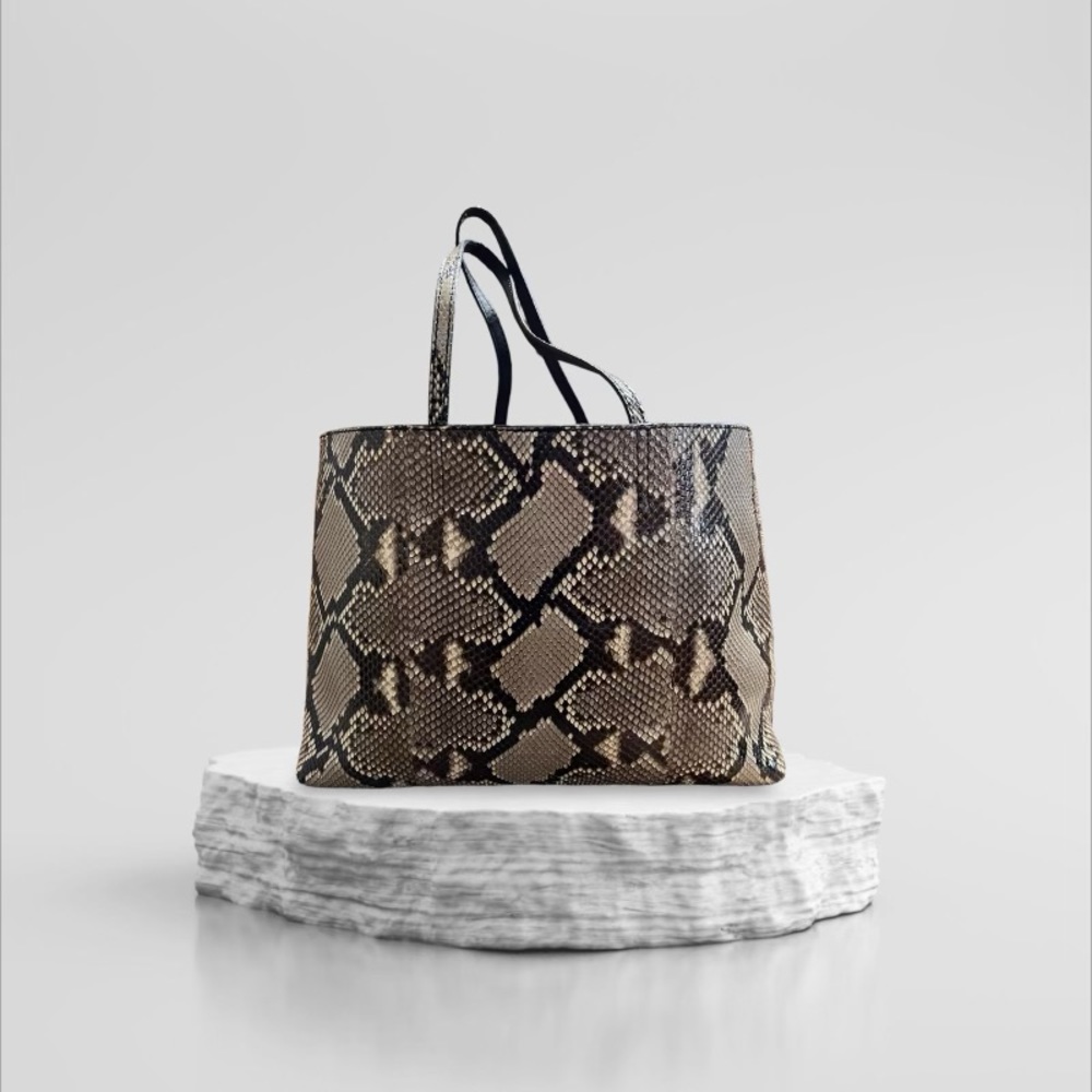 Exotic Python Bag - Picture 3 of 8